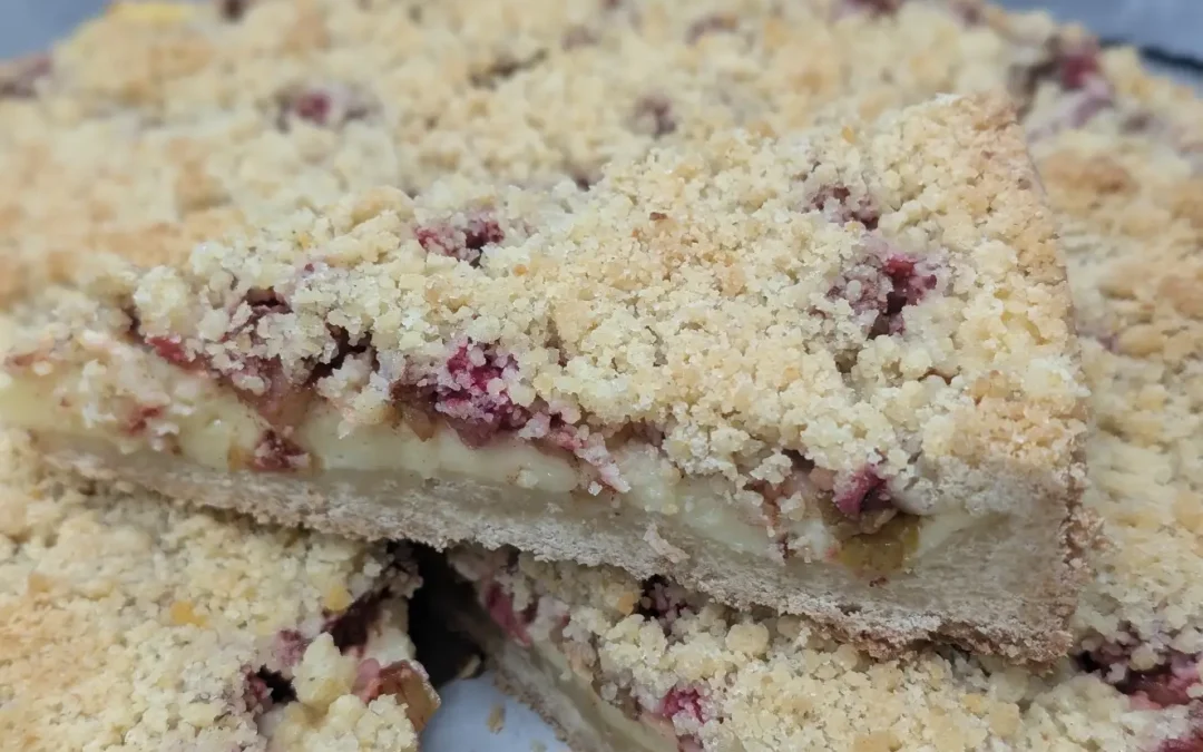 Rhabarberkuchen mit Streusel